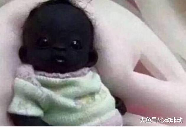 记得因黑成名的婴儿吗? 如今已经4岁了 依旧黑的吓人 记得因黑成名的婴儿吗? 如今已经4岁了 依旧黑的吓人