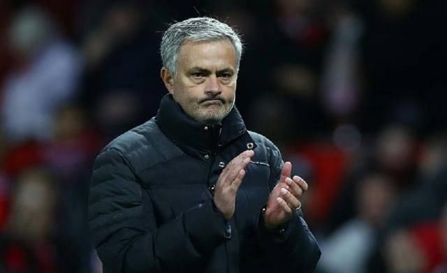 曼联右边锋引援再遭打击!穆里尼奥或只能重用