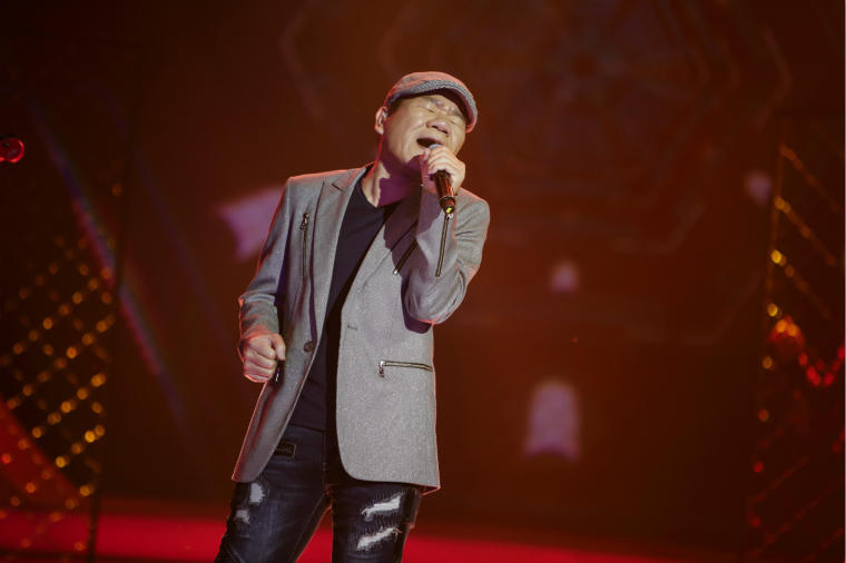 赵传铁肺往事曝光,死忠粉“走后门”上节目 赵传铁肺往事曝光,死忠粉“走后门”上节目