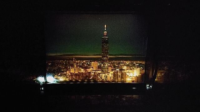 SONY最顶级Xperia XZ2 Premium登台,黑科技