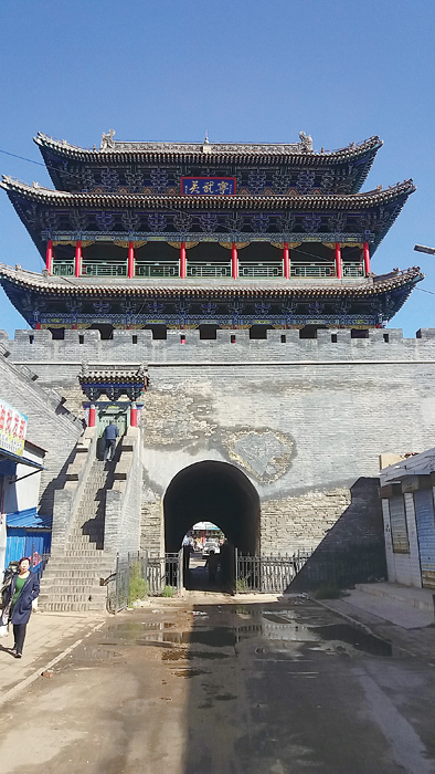 宁武关:穿过你的黑发的我的手