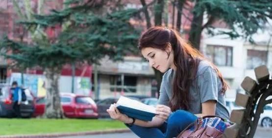 去澳大利亚留学本科需要什么条件