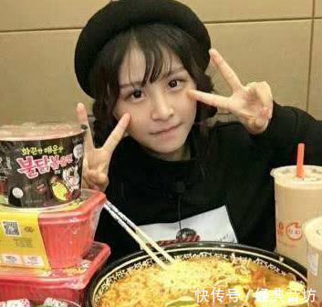 快手上令人厌恶的网红们,她像过街老鼠,他直播