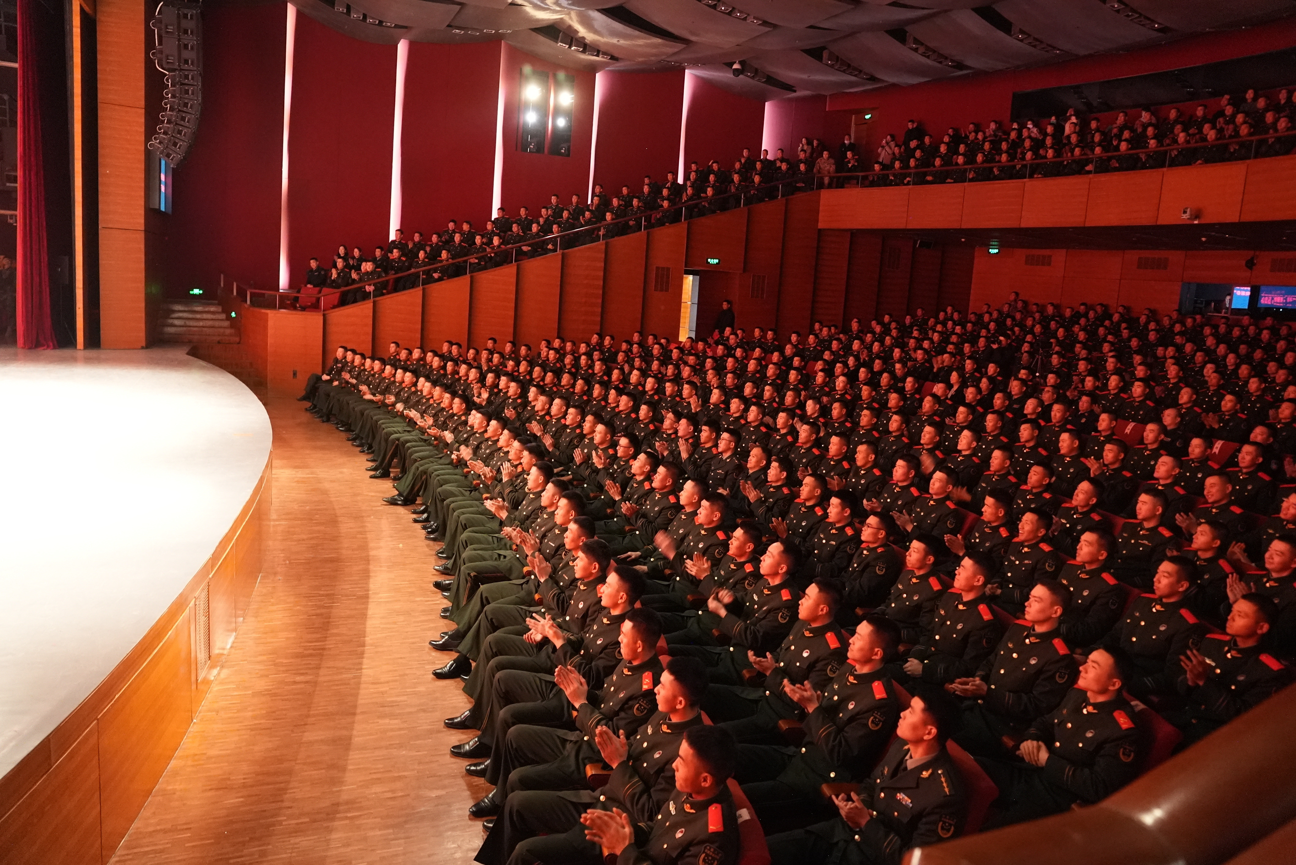 铁心向党铸忠诚 武警北京总队执勤第一支队举行2024年迎新春联欢会