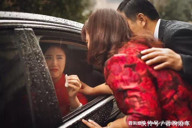 嫁女儿和娶媳妇有什么区别 ,婚礼时父母的心情