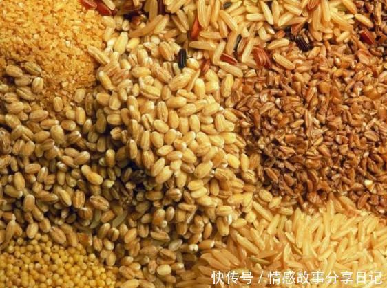 2岁宝宝吃了爸爸炒的菜,浑身抽搐!医生说:这种