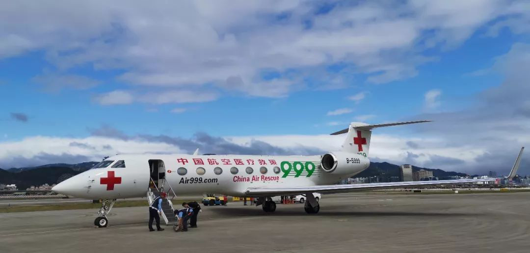 999救援飞机首次在台多地起降 同机转运3名台湾危重患者