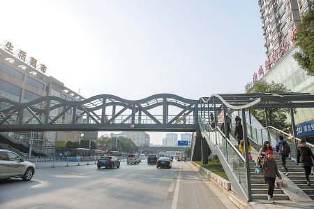 长沙今年拟建5座人行天桥