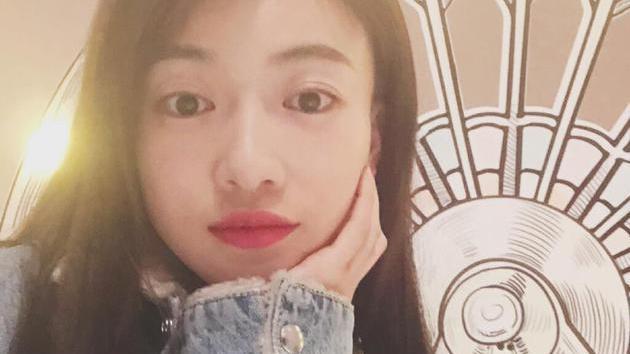 网曝吴谨言与洪尧约会巴厘岛 女方否认：我不是 我没有 别瞎说