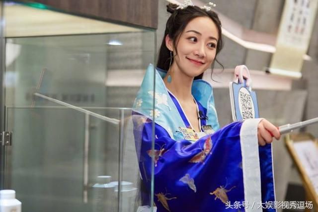 韩雪新剧照,明星大侦探来袭,看韩雪如何破案