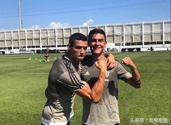 C罗参加尤文图斯队内训练赛,球票抢购一空实施