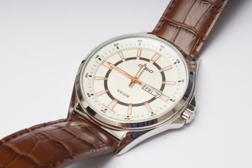 卡西欧手表属于什么档次 中端手表品牌