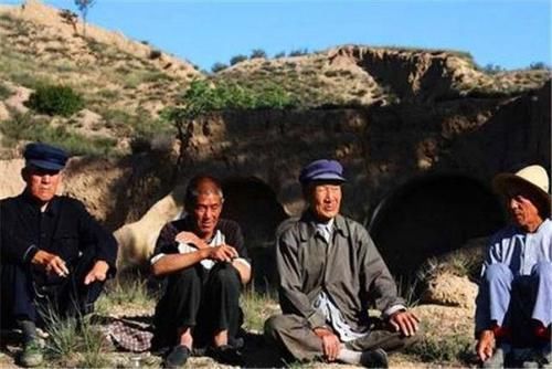 农村二婚女不愁嫁,但这几类光棍汉,照样没人愿