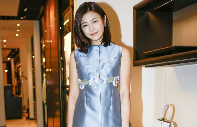 娱乐圈包子脸女神如何选择发型