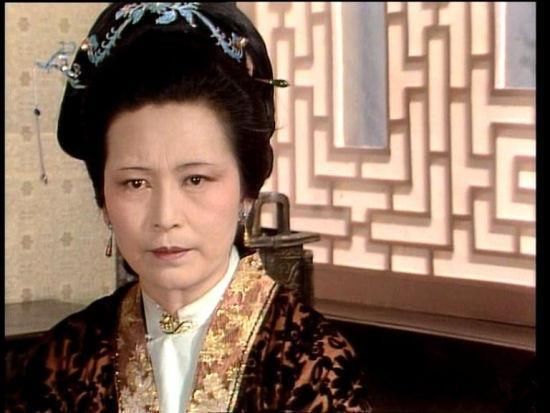 王熙凤是从怎样一种存在的王家嫁给贾琏的?