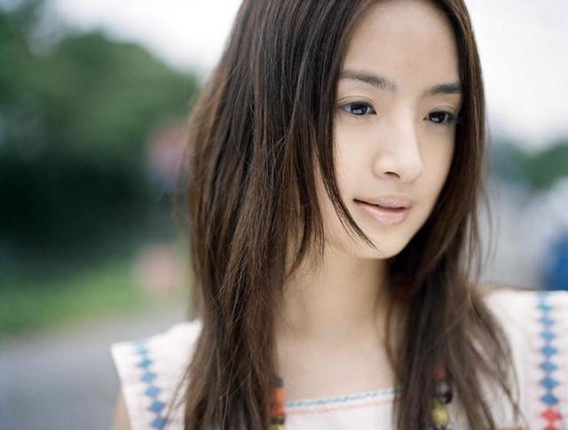 35岁林依晨怀孕了?尽管新郎不是郑元畅,却嫁给