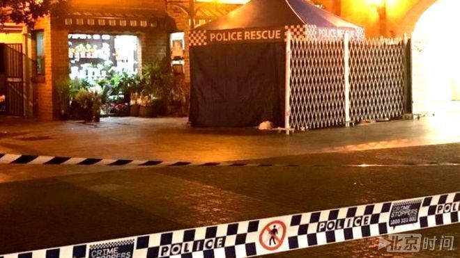 亚洲面孔男子在悉尼火车站疑因抢劫被警察击毙 亚洲面孔男子在悉尼火车站疑因抢劫被警察击毙