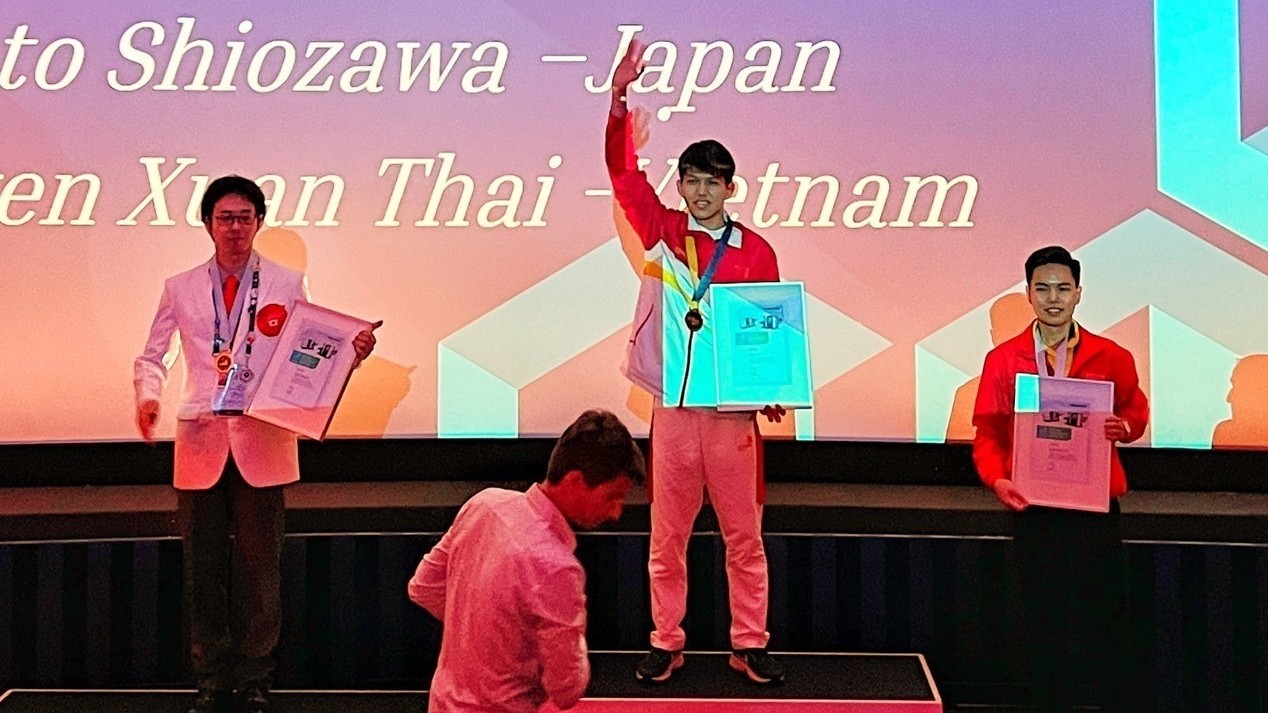 两名中国选手获2022年世界技能大赛特别赛金牌 两名中国选手获2022年世界技能大赛特别赛金牌