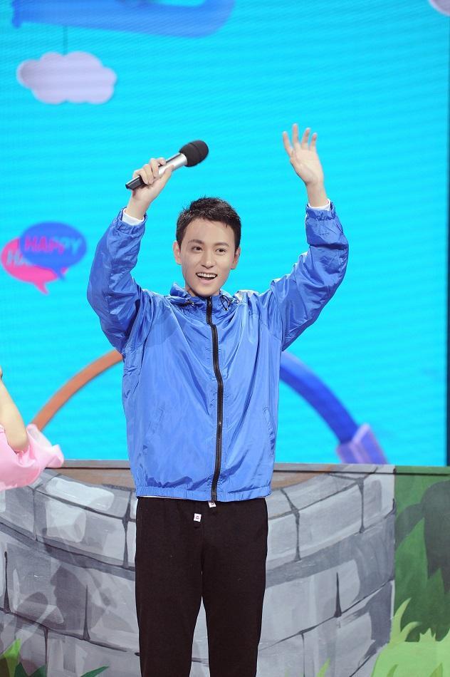 秦俊杰现身《快乐大本营》