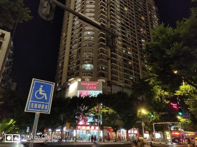 一加6、坚果R1、iPhone 8P相机对比测试,苹果