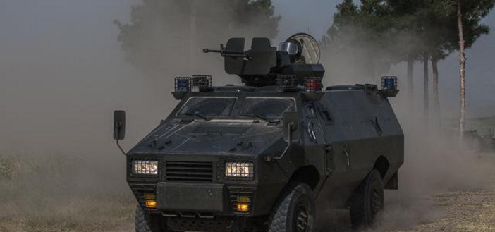 中国一民营装甲车为何越来越受欢迎?性能强悍被多国用于反恐作战_北京时间