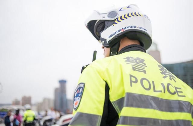 2018最新交规:这些行为一次性扣光12分!开车需