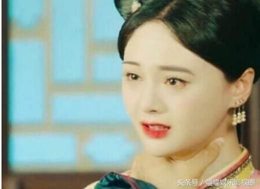 戏中被掐脖子:赵丽颖现双下巴,热巴像难产,杨颖
