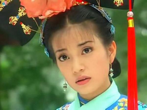 颜值巅峰的五位女主 t01496a92c1b35abc16.jpg