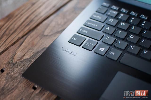 绅士与少女的相遇,2018款VAIO笔记本图赏