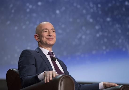 钱太多的科技巨头不再抠门;乐视网再度大跌股