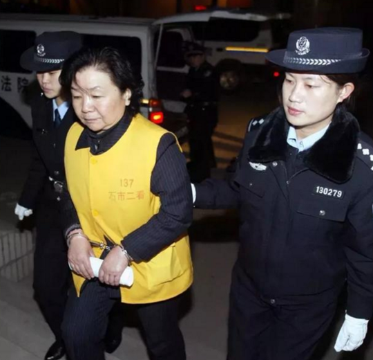 三鹿前董事长狱中表现积极三次获减刑 原被判无期