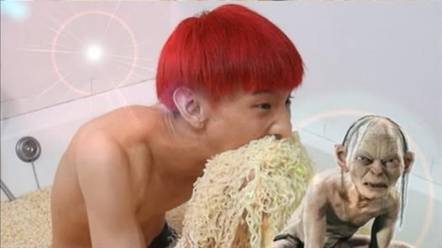 据了解，小玉先将浴缸放满滚烫的热水后，就将一百包泡面统统倒进去，甚至连油包、粉包等调味品也全扔进去，待水温降低不少后，小玉便整个人跳进浴缸当中，边大呼很好玩，边两手抓起泡面就往嘴里塞。