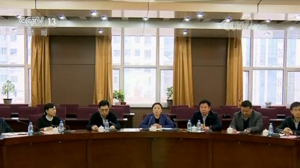 中央宣讲团进高校:青春学子要担当时代重任 中央宣讲团进高校:青春学子要担当时代重任