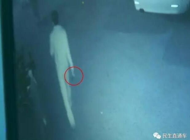 深夜惨剧!女子被捅10多刀身亡 行凶者竟是闺蜜男友