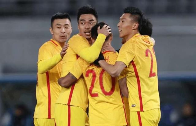 逼平韩国小负日本!这样的国足无缘世界杯是亚