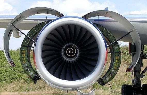 中国大推力矢量发动机终于震撼问世,亿万国人激动得欢呼雀跃!