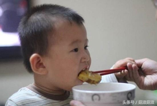 宝宝吃粗粮好处多,多大可以吃?吃多少?怎么搭