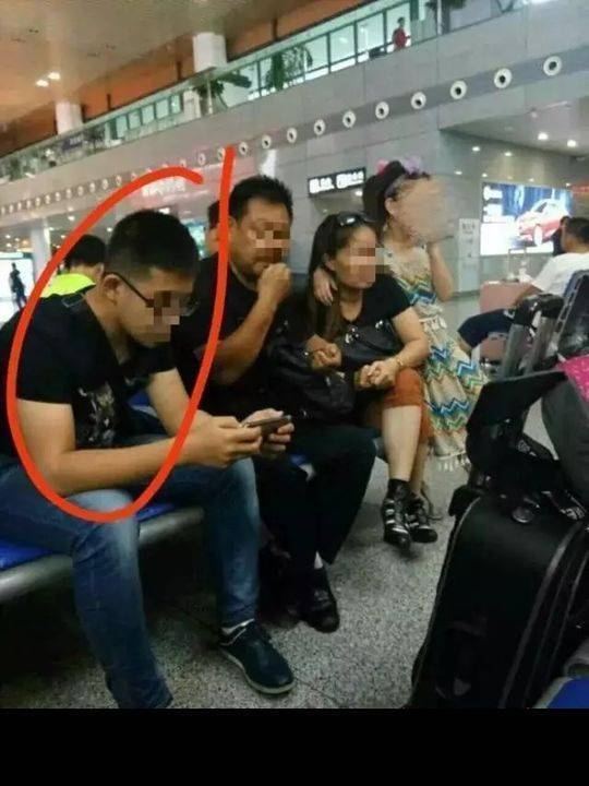 河南滑县宣传部回应被猥亵女童养父身份：在某财政所工作过