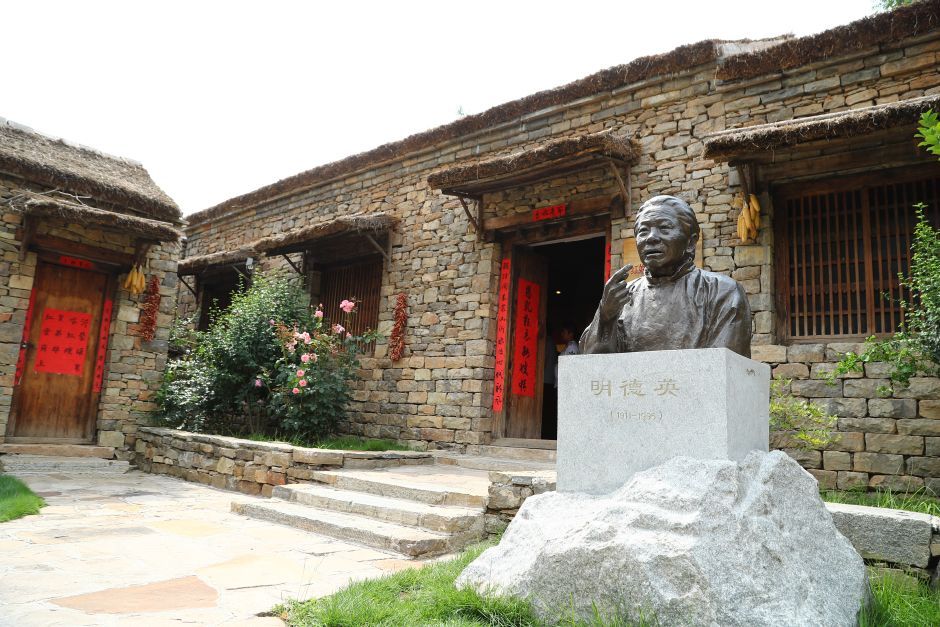 图为沂蒙红嫂纪念馆内的红嫂明德英纪念馆。大众网记者 王长坤 摄