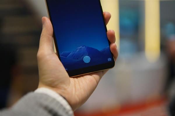 MWC 2018最值得关注手机盘点:三星S9+小米