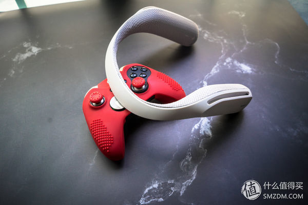 #本站首晒#脖子上挂着小喇叭--索尼颈挂式音响