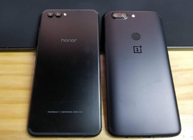 荣耀V10使用两个月后:除了屏幕几乎没有短板