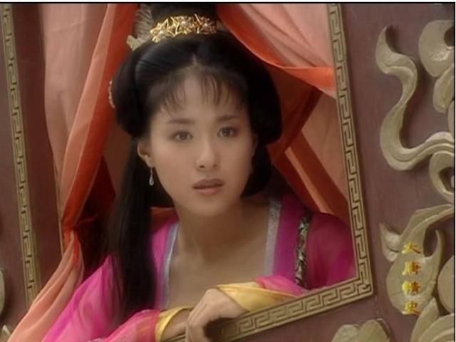 曾经的高阳公主沈傲君,丈夫是皇室后裔,儿子