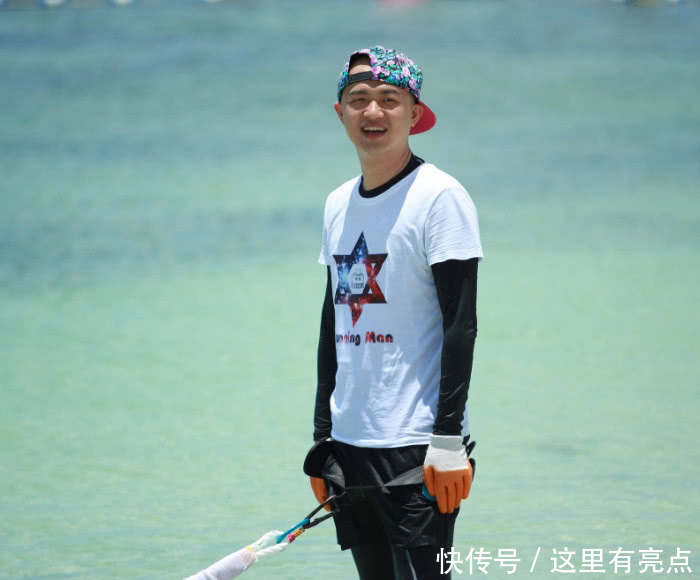 曾是跑男中的一员,如今退出《奔跑吧》后,体重