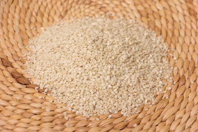 粮食不涨价!到底是因为什么原因?农民能不能拥