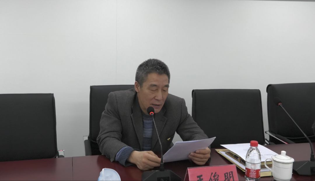 第二度督导组副组长王雪梅,羊坊店街道党工委书记孙笑庸,副书记王俊明