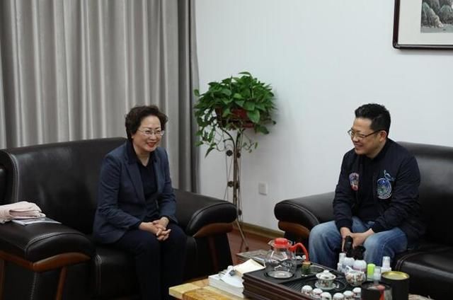 安徽工商学院MBA老师及学生莅临派蒙集团考