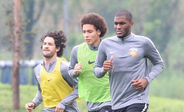 天津权健亚冠8强对阵鹿岛鹿角,如果这位置不加