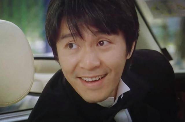 周星驰第一次做导演他演富二代,后来又教他收