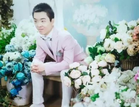 快手用户脑残辱警,定位山西吕梁!